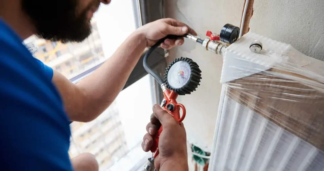 How Modern Plumbers Catch Problems Early: Leak Detection Technology